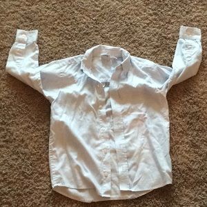 White button down shirt! Size 5 kids